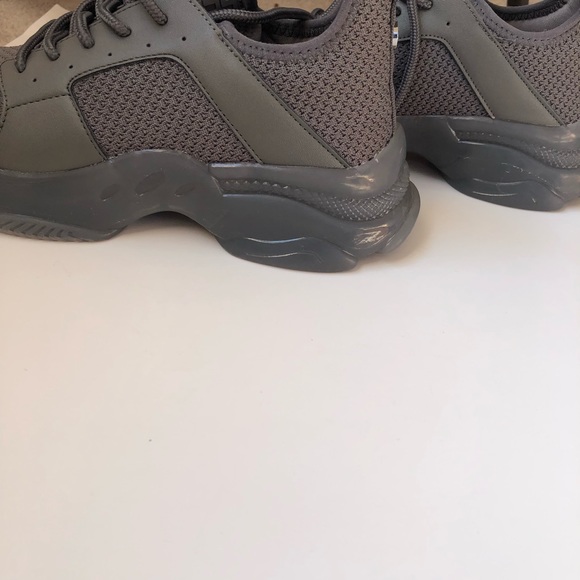 Steve madden chunky sneakers - Picture 6 of 7